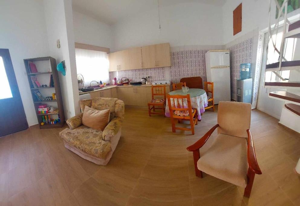 פמגוסטה Arsinoe Guest House מראה חיצוני תמונה
